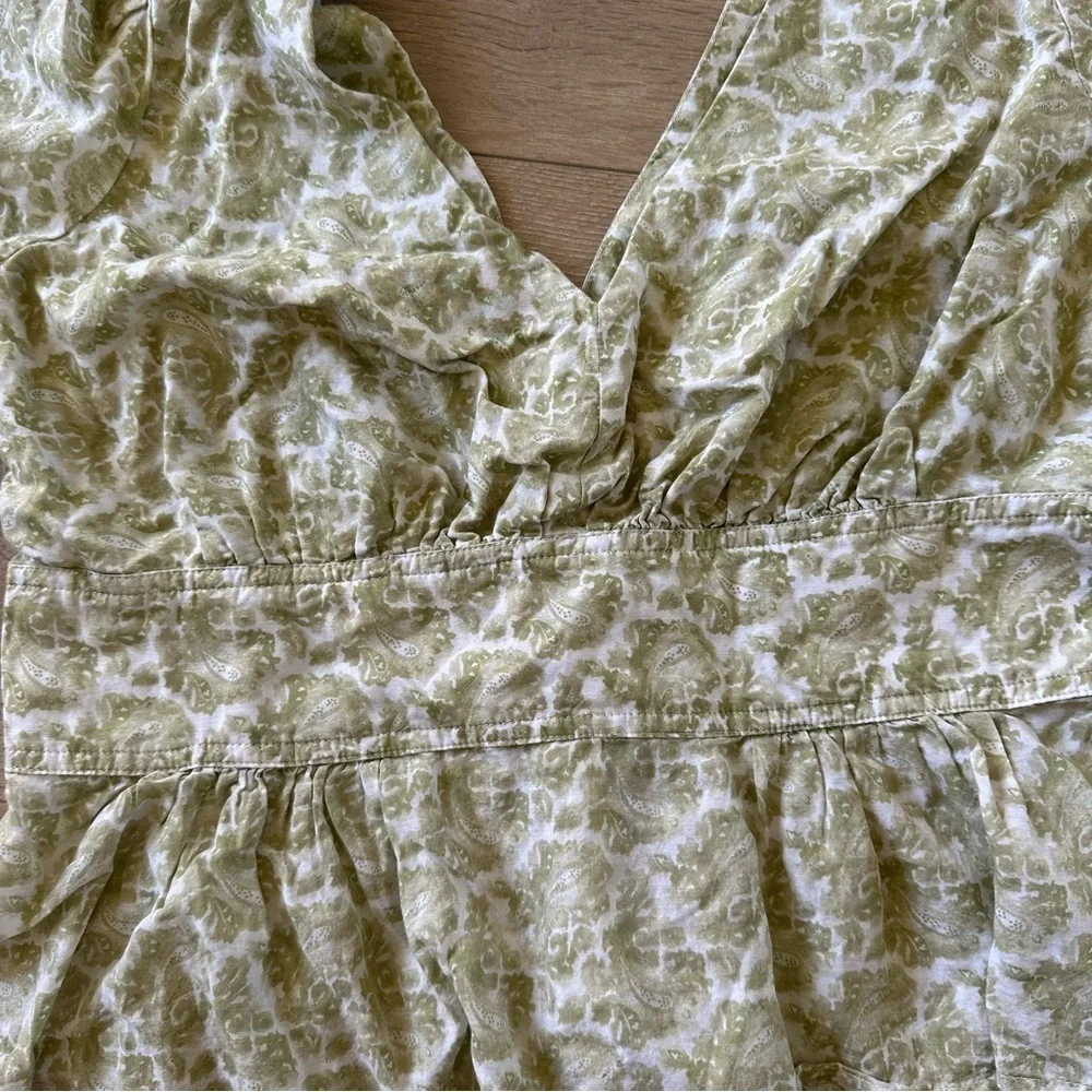 J. Crew Puff Sleeve V Neck Top Sz 4